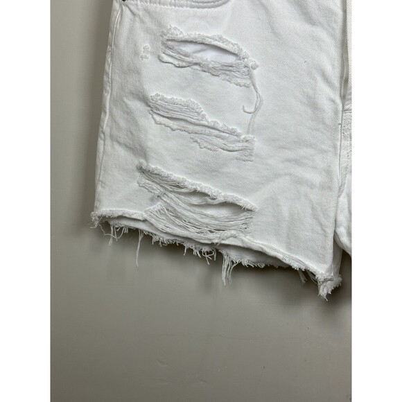 Free People Women's Maggie Mid-Rise Jean Shorts In Optic White Size 29 NEW Denim - Picture 3 of 8